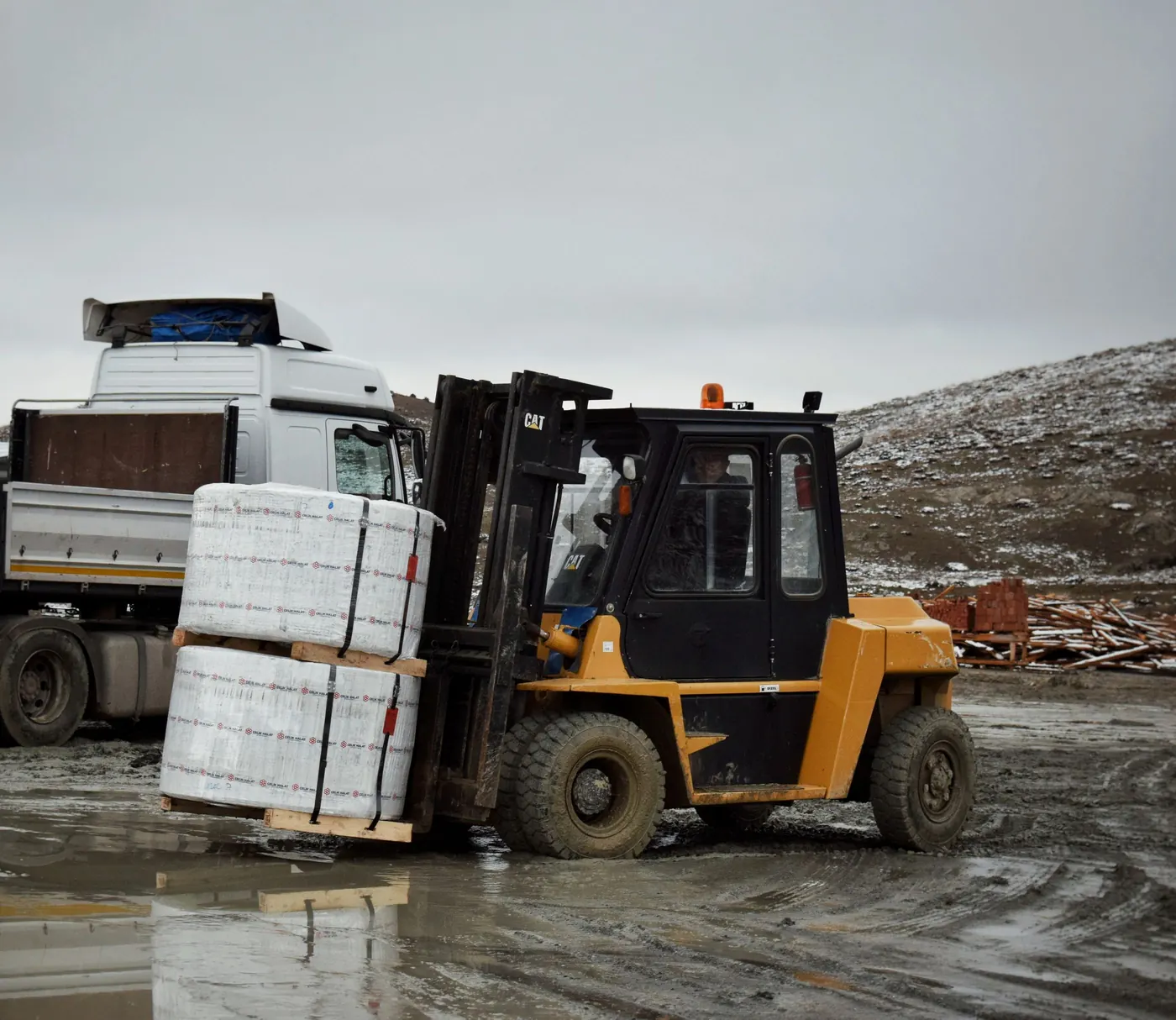 Transport & logistics